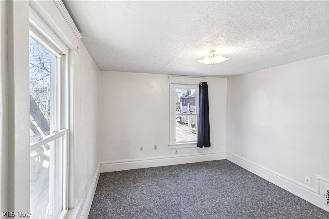 Voris Steinbacher Allotment - Residential