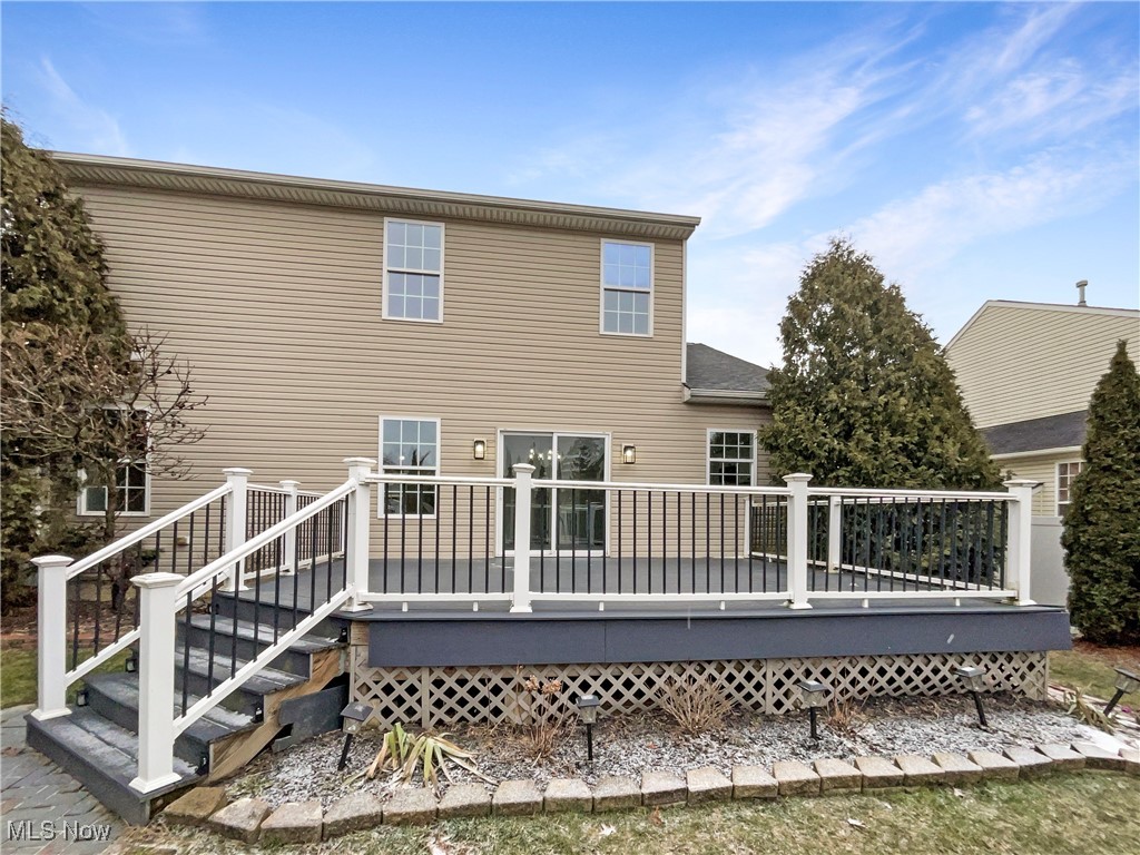 1022 Woodfield Lane, Brunswick, Ohio image 8