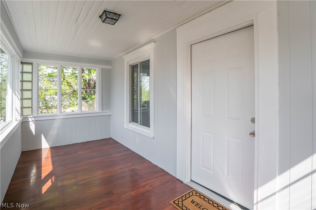 1037 Harpster Avenue