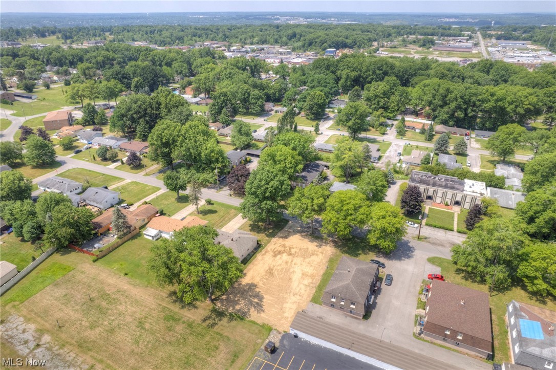 Colonial Heights - Land