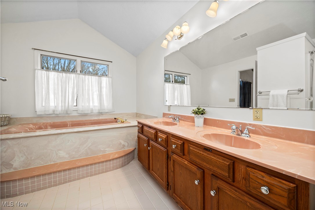 38220 Royalton Road, Grafton, Ohio image 36