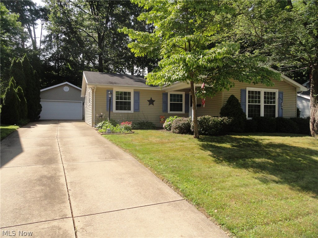 You will be impressed with this lovely ranch home. It's neat and clean and in excellent condition Kitchen and 3 bathrooms all completely updated and tastefully done in about 07 with quality workmanship, beautiful cabinets, new flooring and new fixtures. New windows and vinyl siding in '01. New Furnace in '15, new AC in 2108. Spacious living room and dining room. Open and roomy. Eat in kitchen, fenced backyard with patio. Large finished rec room plus an office or 4th bedroom and full bath in lower level and a huge area for storage too! Must see to appreciate.