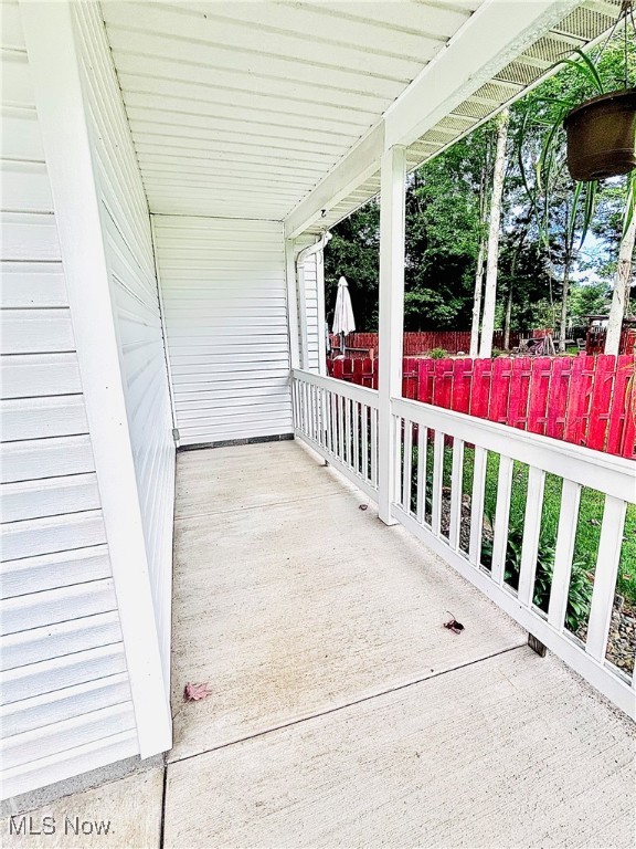 Geneva, Ohio 44041, United States, 4 Bedrooms Bedrooms, ,3 BathroomsBathrooms,Residential,Active,184585