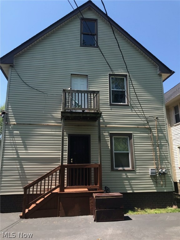 Crawford Woodhill - Residential Income