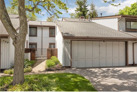 760 Spafford Oval Sagamore Hills OH 44067