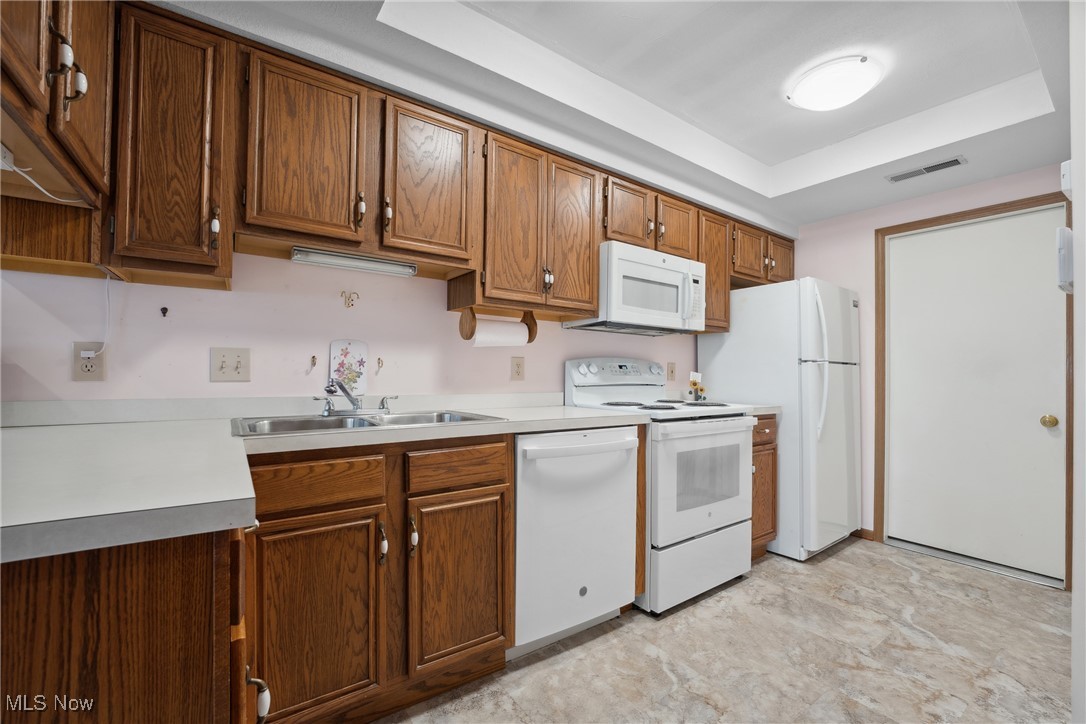 Bayberry Woods Condos - Residential