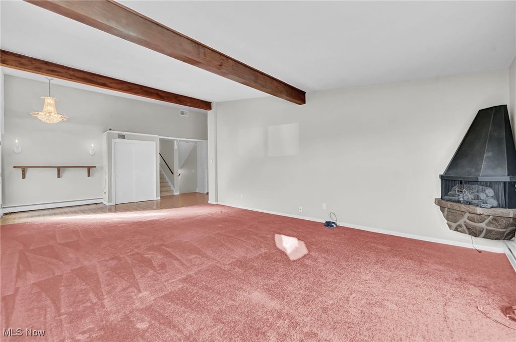 Photo of 2736 W Skyline Drive, Lorain, OH 44053 (MLS # 5170161)