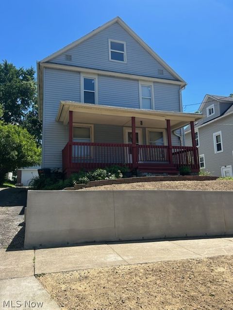 Tiny photo for 2121 10th Street, Akron, OH 44314 (MLS # 5221150)