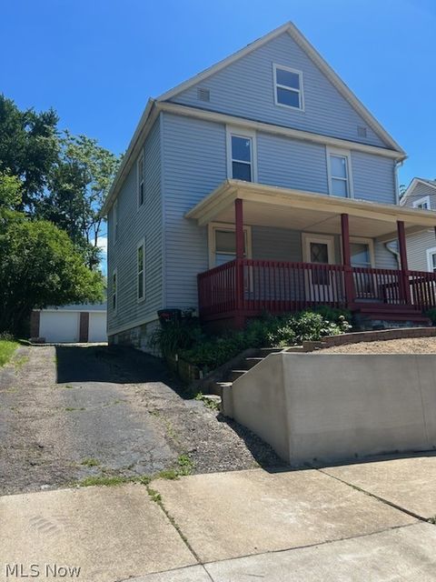 Photo of 2121 10th Street, Akron, OH 44314 (MLS # 5221150)