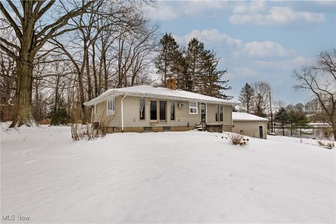 Tiny photo for 1850 Oriel Rogers Road, Girard, OH 44420 (MLS # 5178983)