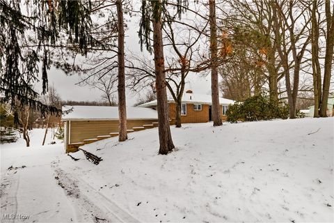 Tiny photo for 1850 Oriel Rogers Road, Girard, OH 44420 (MLS # 5178983)