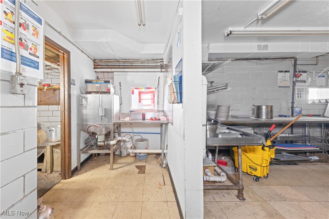 Coventry 01 - Commercial Sale