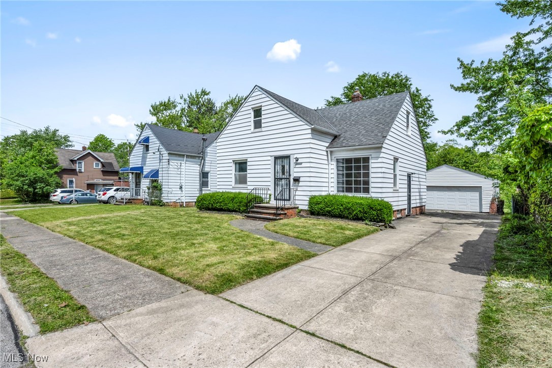 15507 Raymond Street, Maple Heights, Ohio image 27