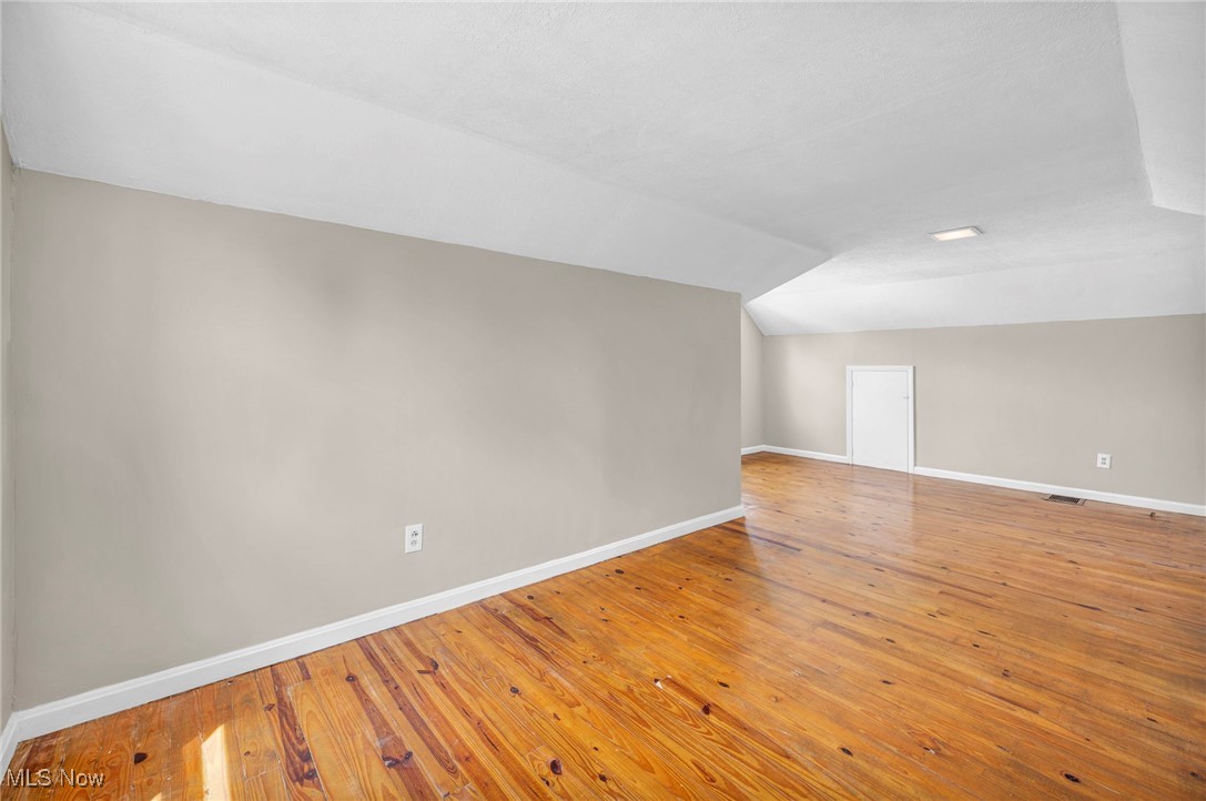 15507 Raymond Street, Maple Heights, Ohio image 17