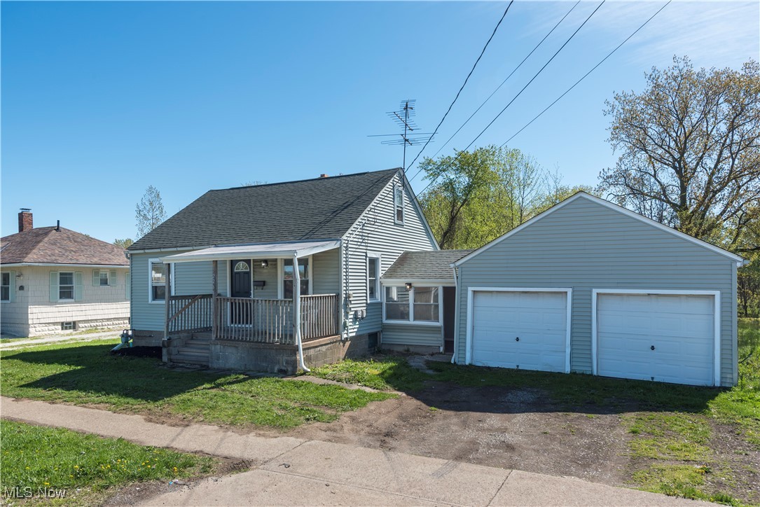 2233 Leavitt Road, Lorain, Ohio image 3