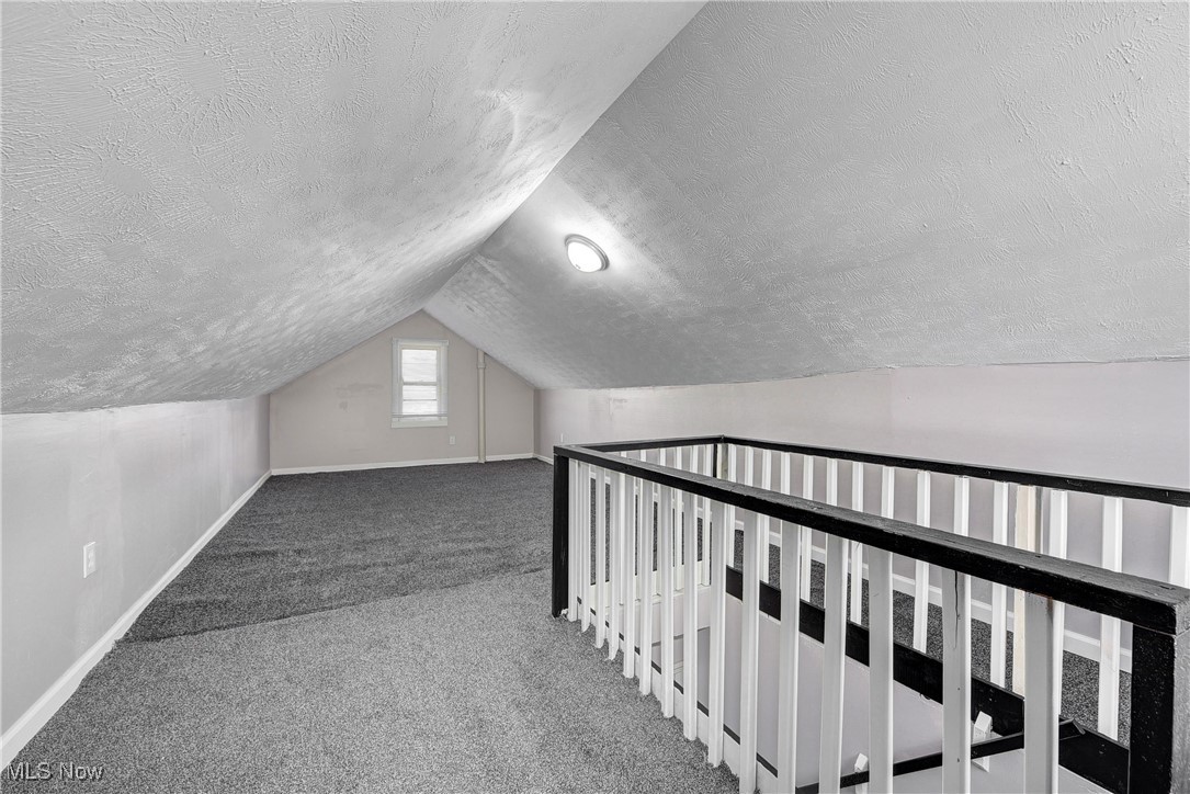 2233 Leavitt Road, Lorain, Ohio image 22