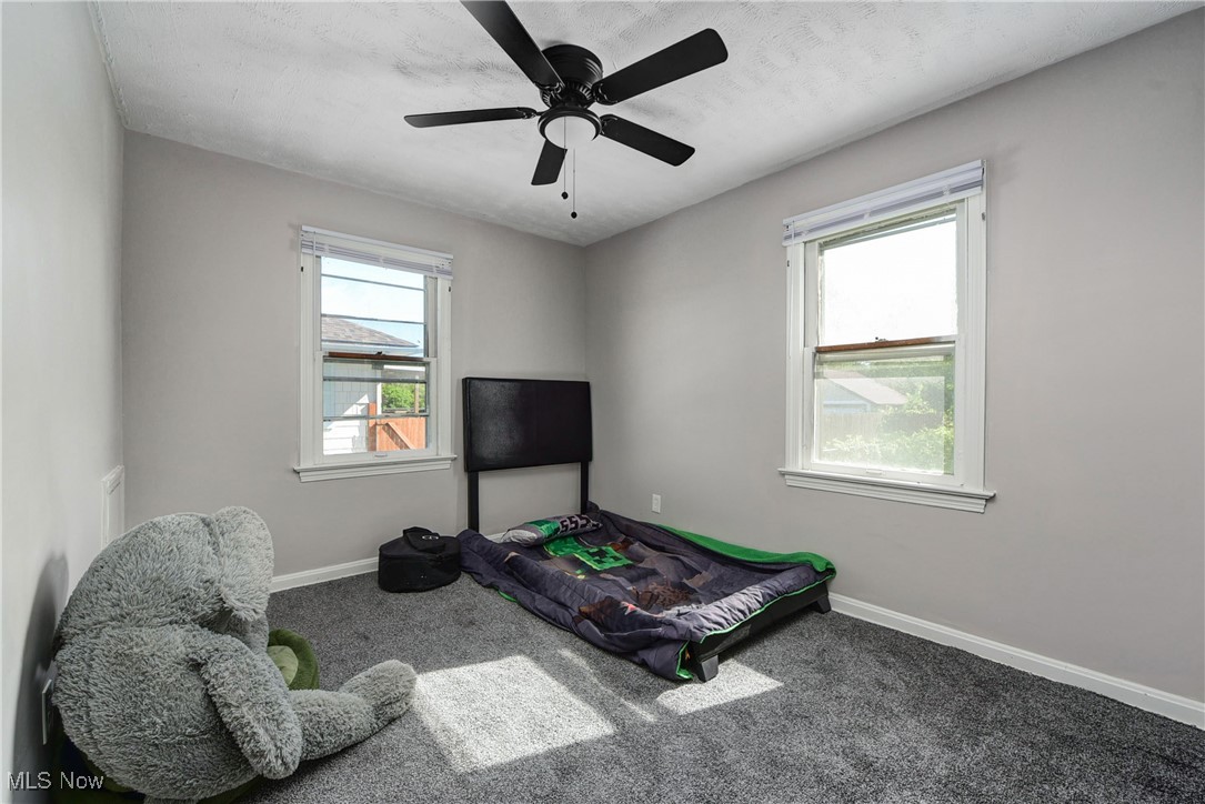 2233 Leavitt Road, Lorain, Ohio image 18