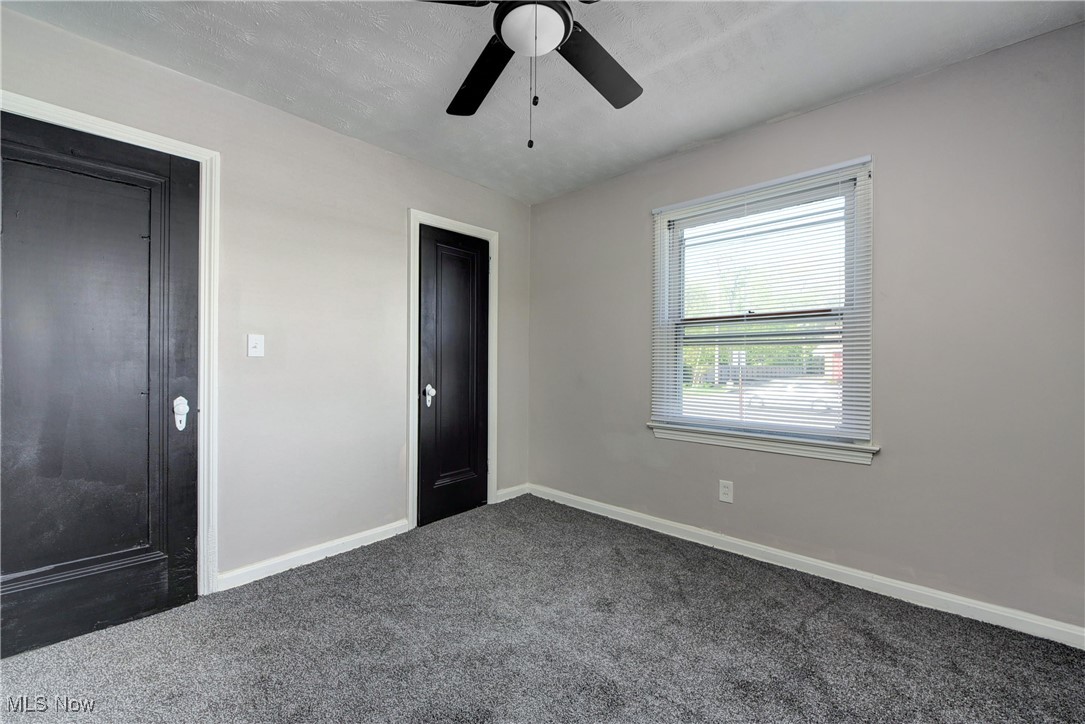 2233 Leavitt Road, Lorain, Ohio image 16