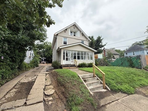 Homes For Rent - 1467 Beardsley Street<br/> Summit County, Akron, OH 44301