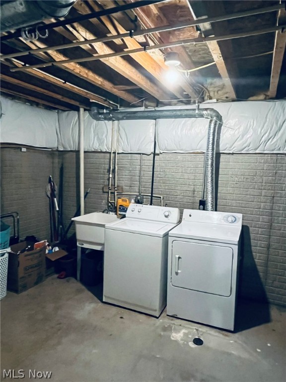 James M Hoyts - Residential