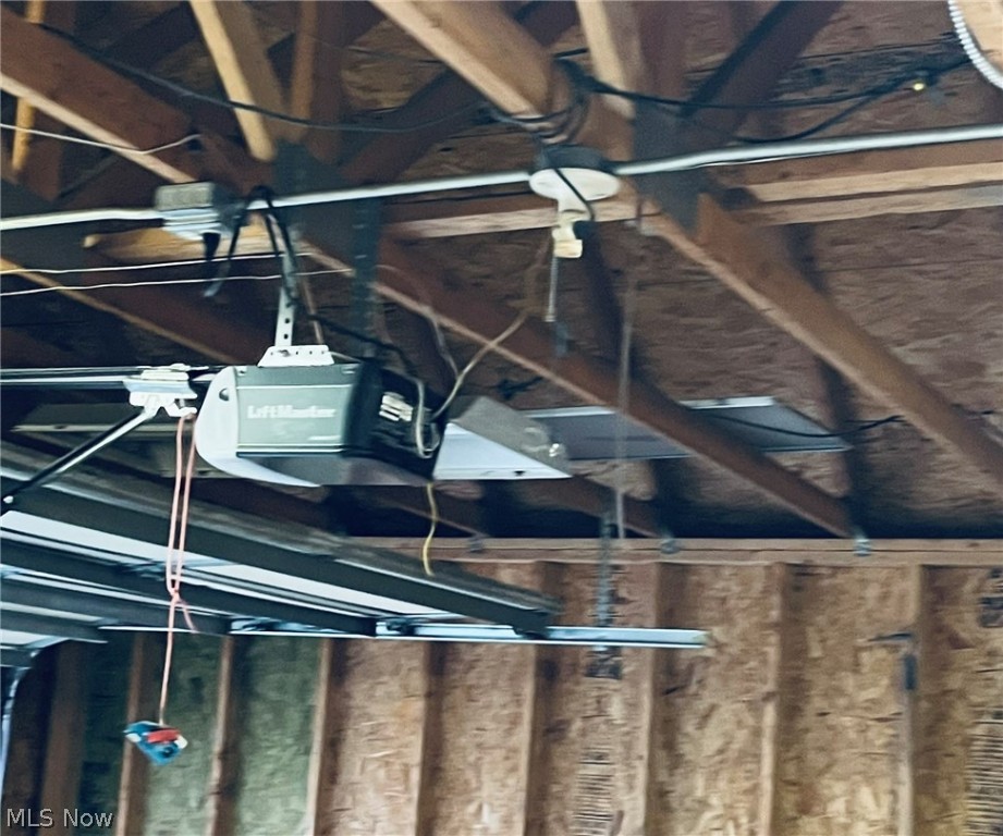 James M Hoyts - Residential