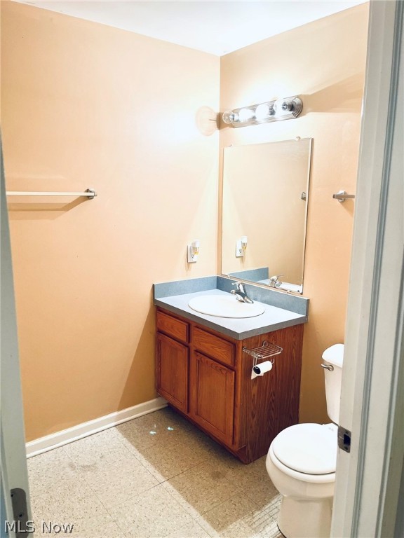 James M Hoyts - Residential