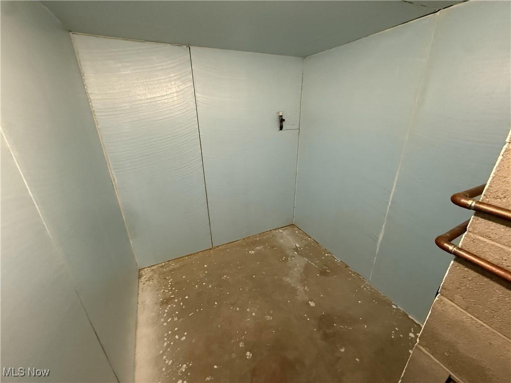 Larkins 1st Add - Residential