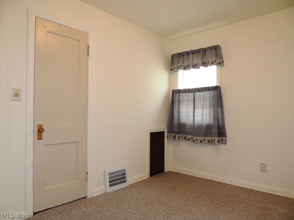 Ackley Homestead - Residential