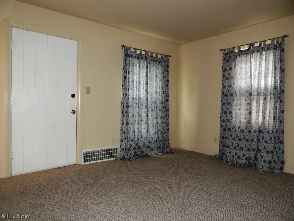 Ackley Homestead - Residential