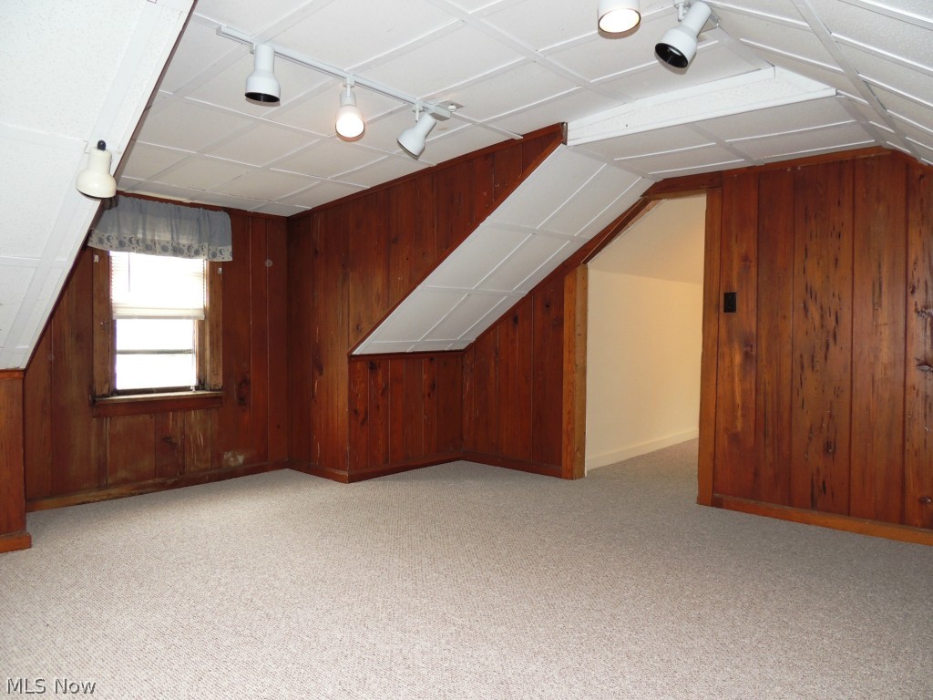 Ackley Homestead - Residential