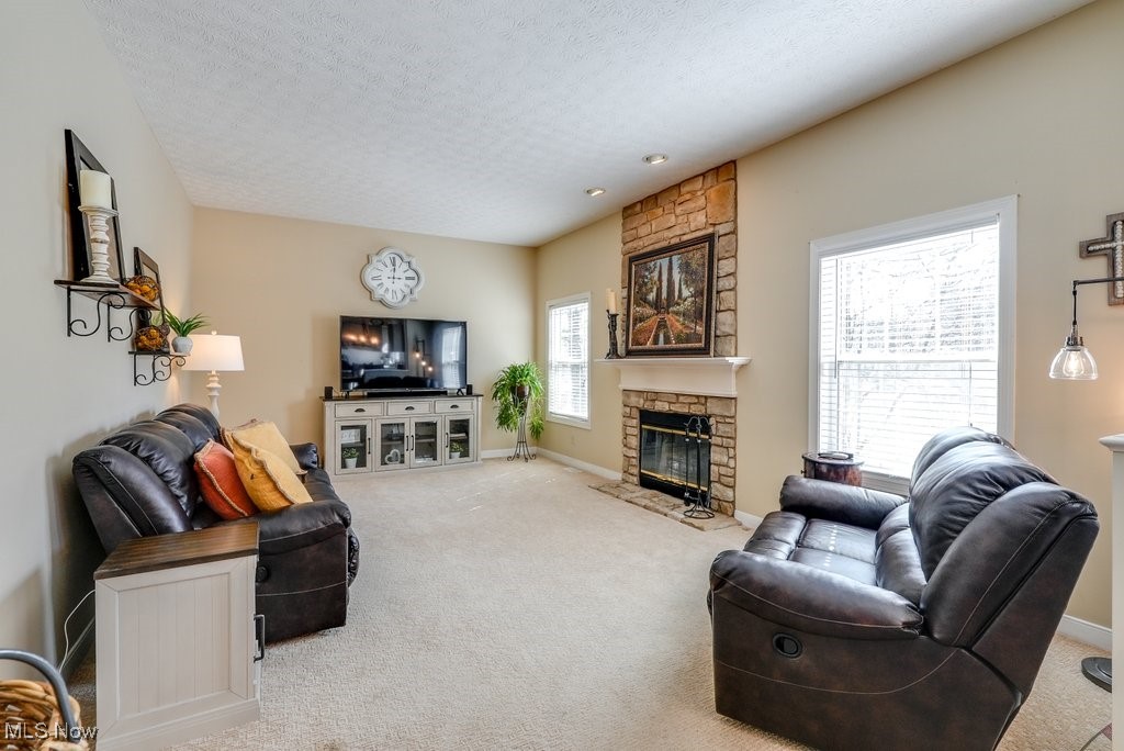 2946 Greenspire Lane, Fairlawn, Ohio image 19