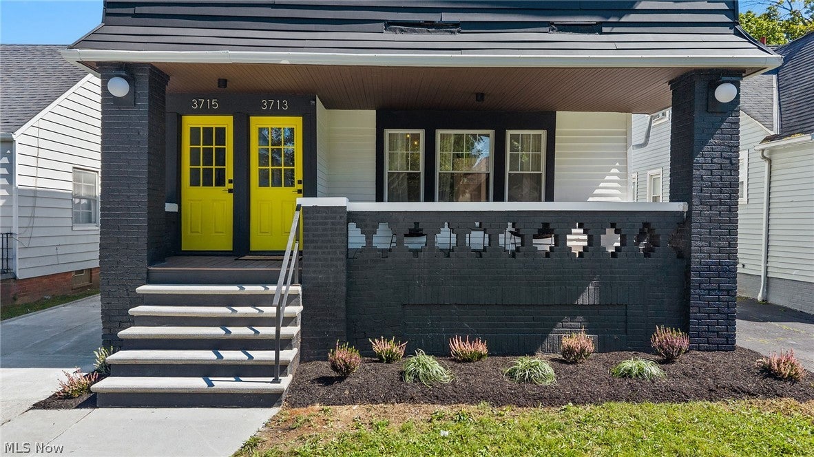 3713 Menlo Road