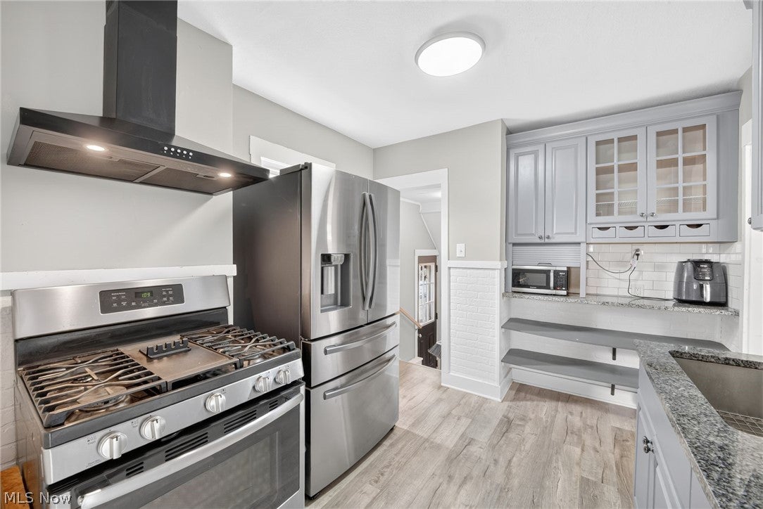 3554 W 129th Street
