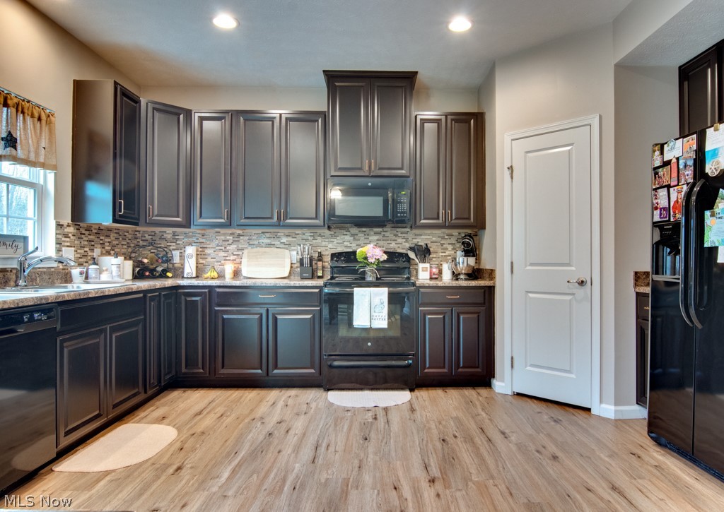 Gray Rdg Estates 01 - Residential