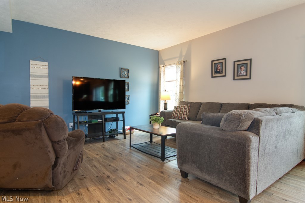 Gray Rdg Estates 01 - Residential