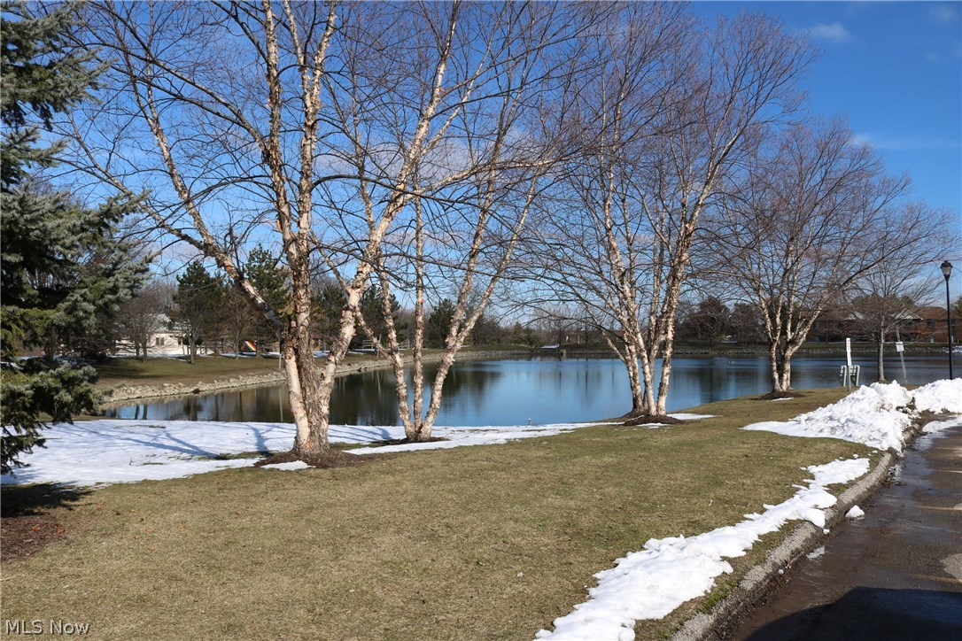 Country Lakes - Residential