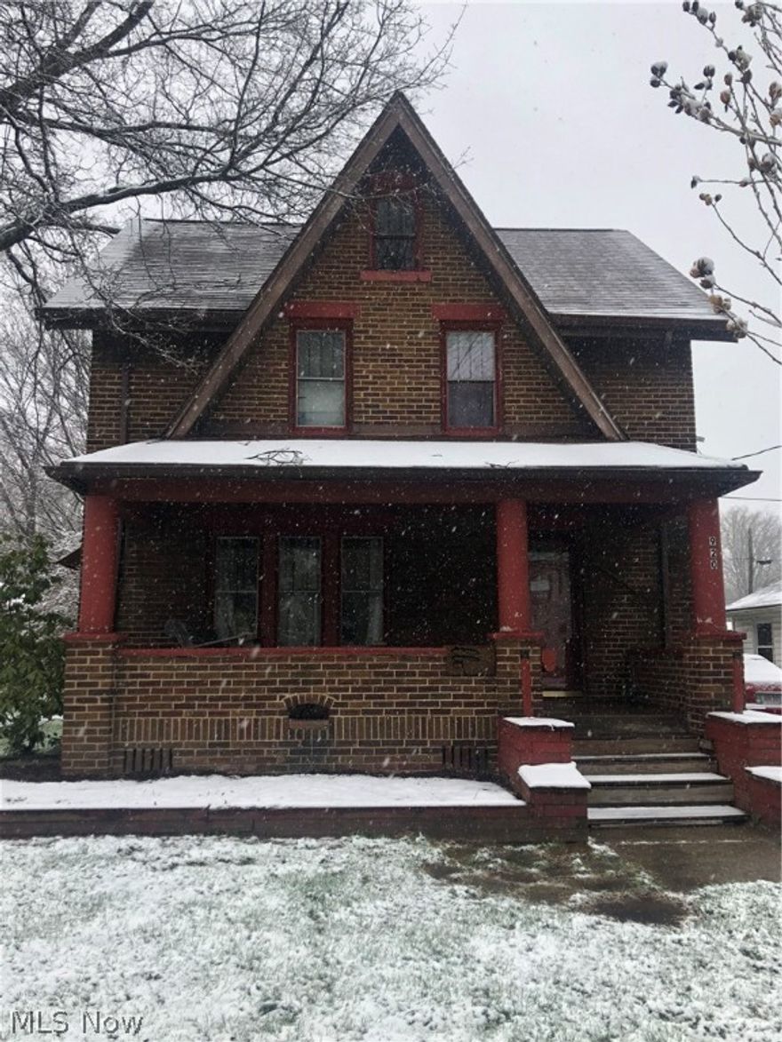 3 bedroom 1bath brick home with 2 car garage. New carpet upstairs.  Perfect for first time home buyer or invester! Home is currently rented out for $650.00 per month and tenant pays all utilities.