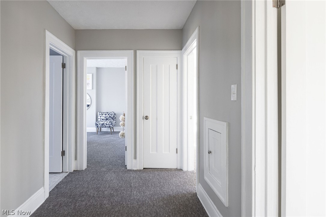 Meadowbrook Land Co's Meadowbr - Residential