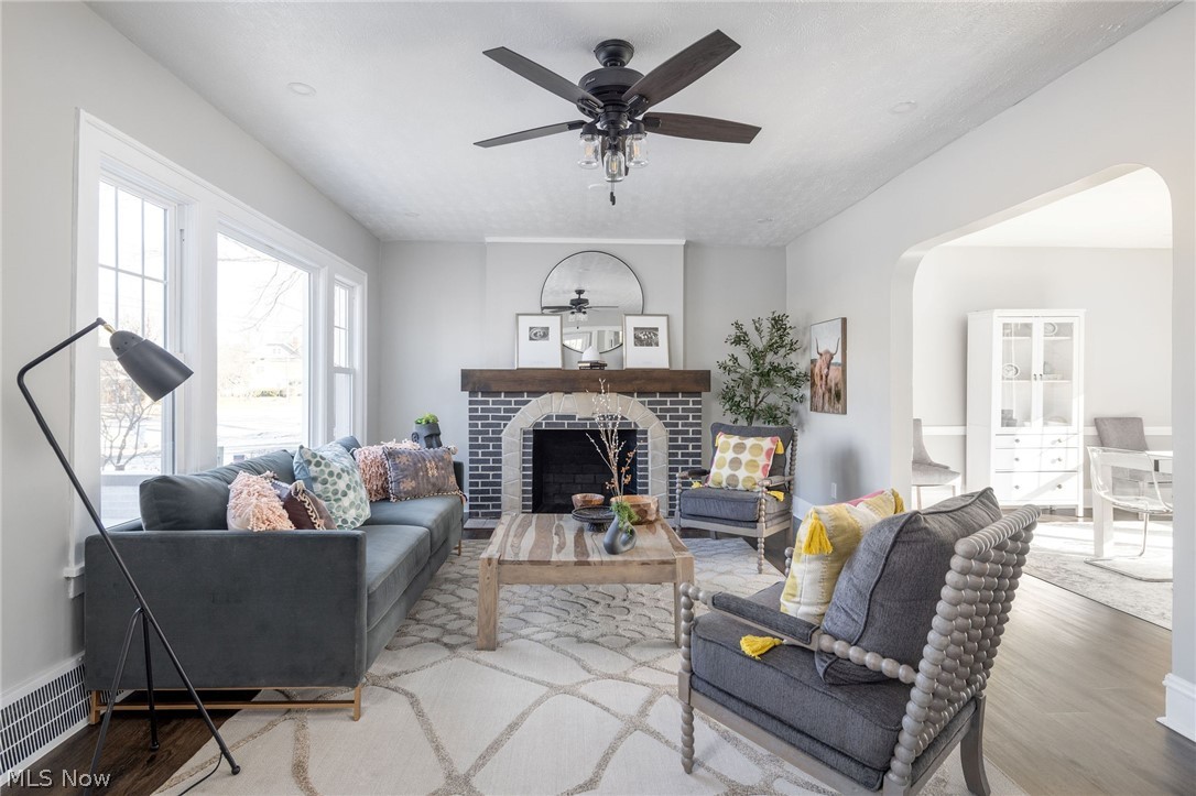 Meadowbrook Land Co's Meadowbr - Residential