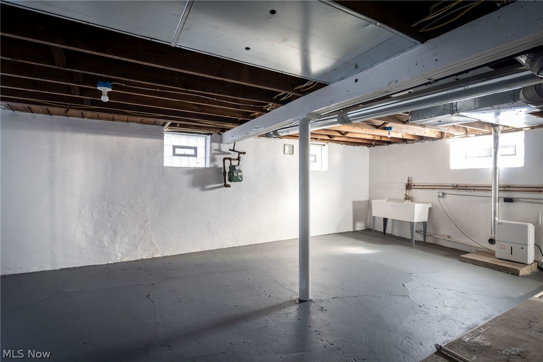 Meadowbrook Land Co's Meadowbr - Residential