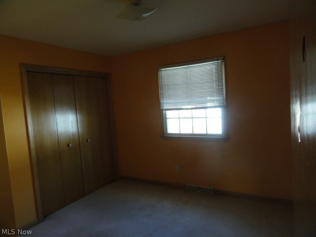 Pine Knoll Estates - Residential