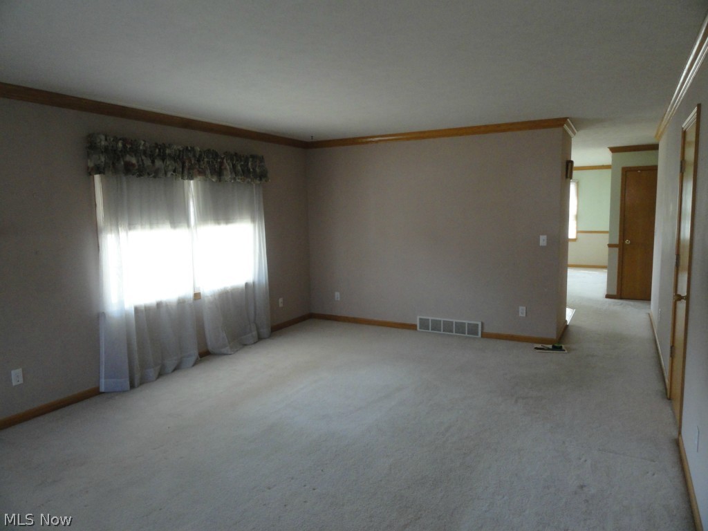 Pine Knoll Estates - Residential