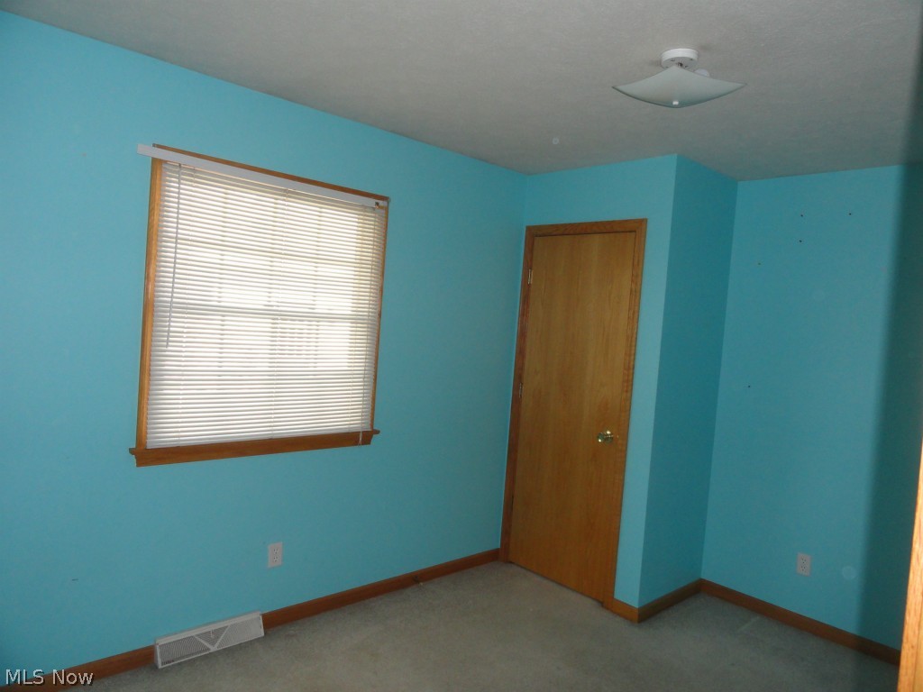 Pine Knoll Estates - Residential