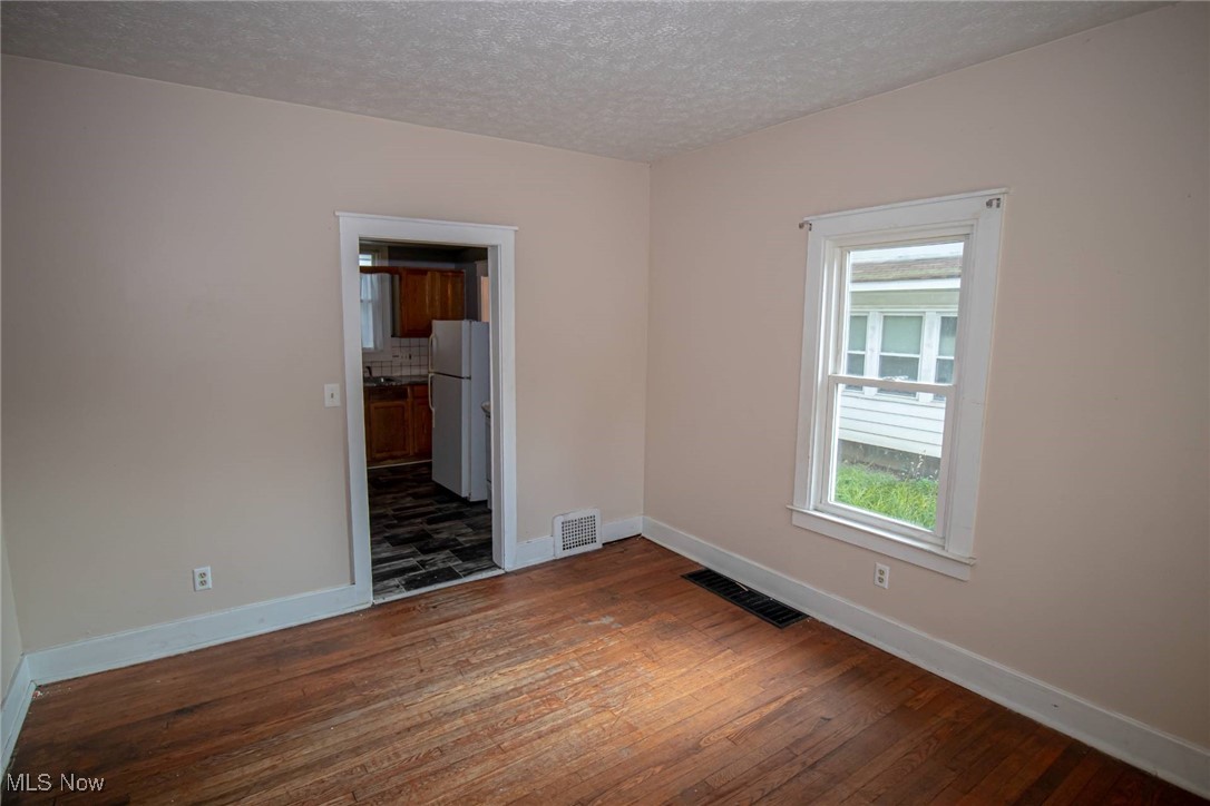 Grether & Pfeiffer - Residential Lease