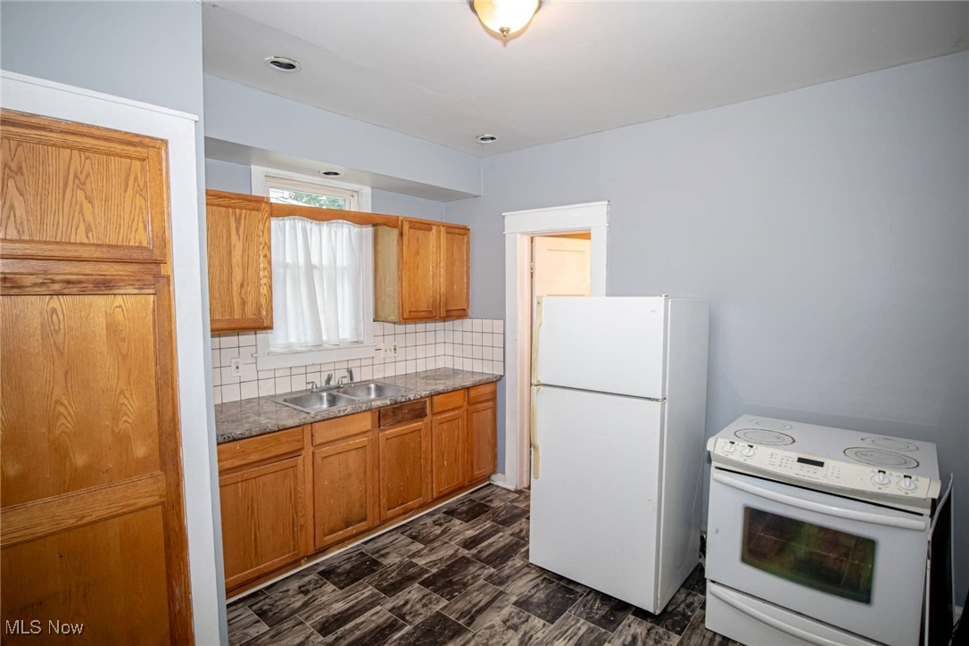 Grether & Pfeiffer - Residential Lease