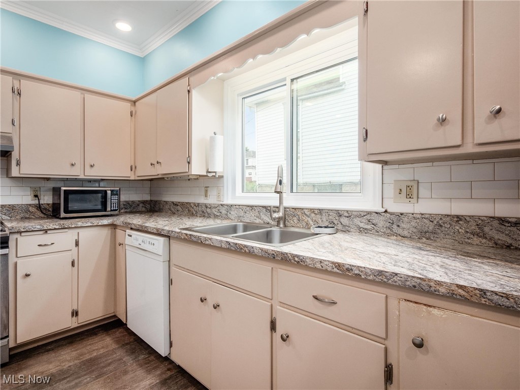 154 Montgomery Boulevard, New Concord, Ohio image 21
