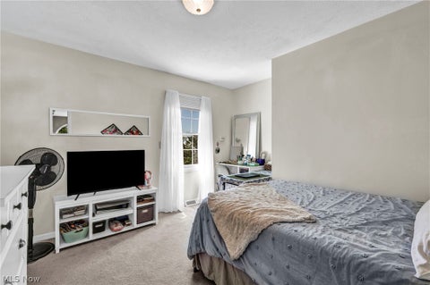 Tiny photo for 11395 Somerset Trail, Concord Township, OH 44077 (MLS # 5209478)