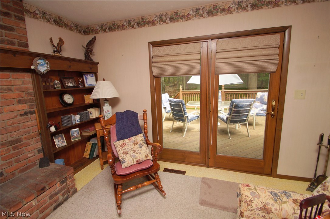 Holmes Tr - Residential