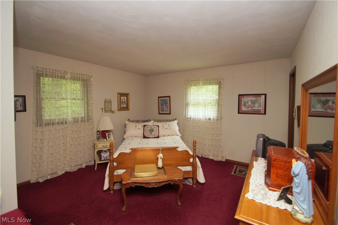 Holmes Tr - Residential