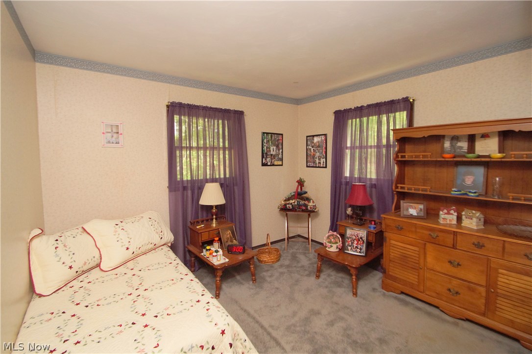 Holmes Tr - Residential